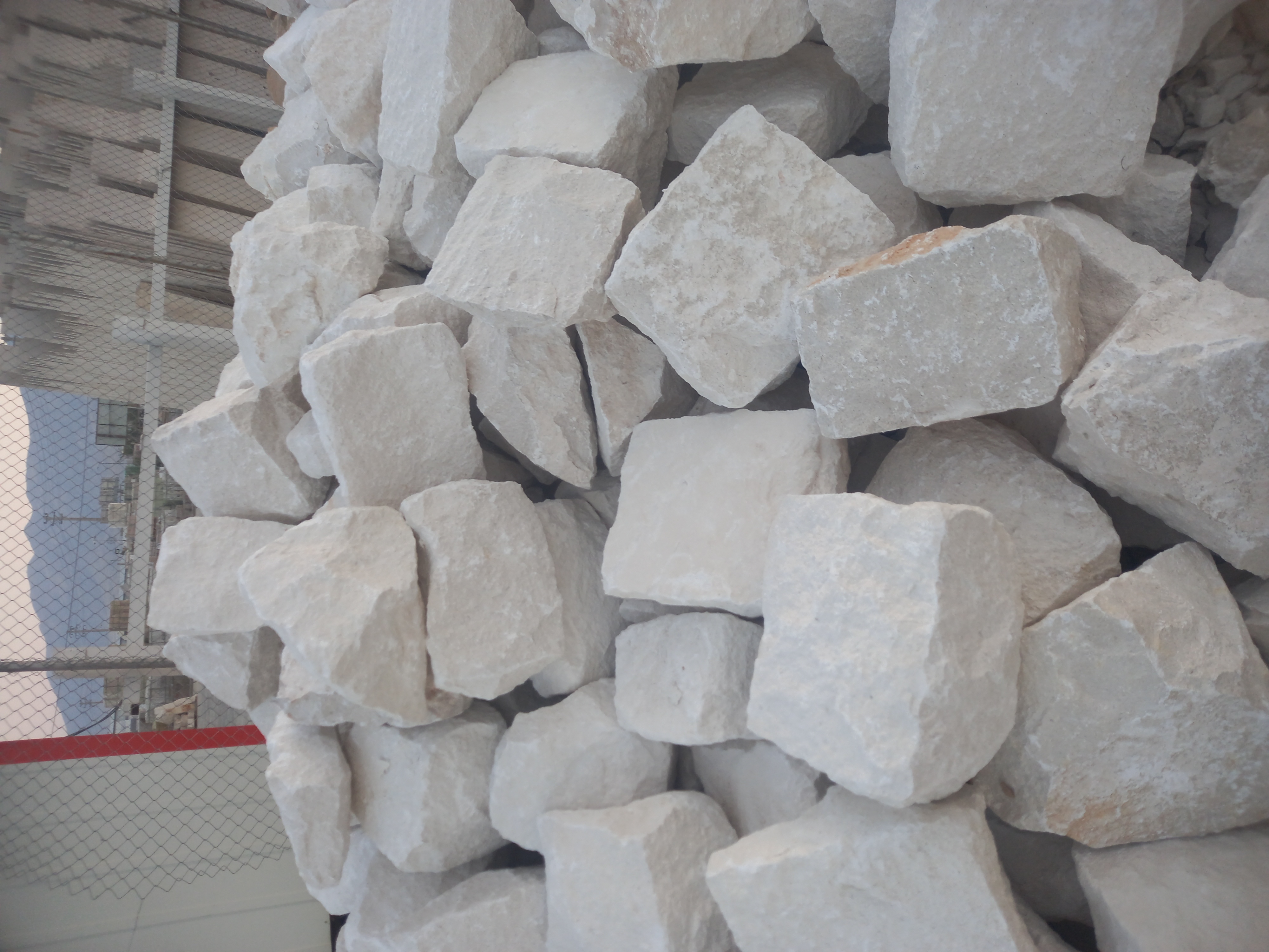 سنگ مالون سفید